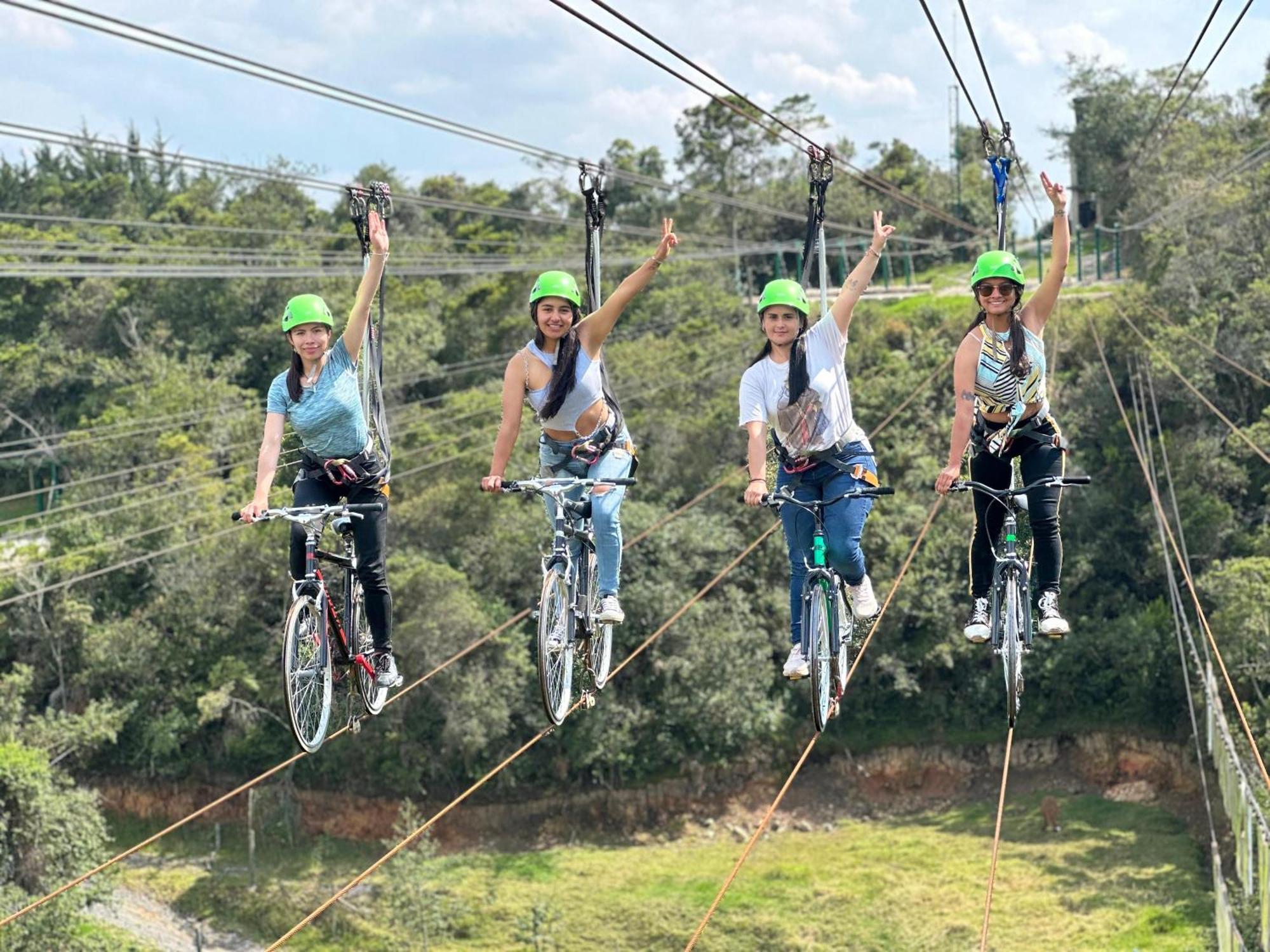 Hotel, Bungalows, Chalet Y Cabanas Aventura Park Villa De Leyva La Periquera Екстериор снимка